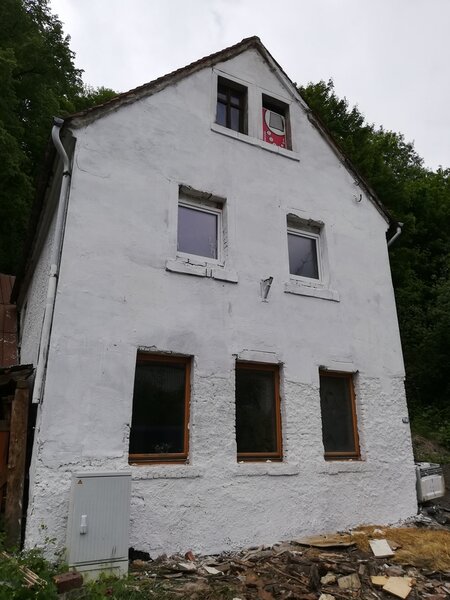 Germania Casa P+1+m cu 505 mp Teren, oras mare, toate facilitatile