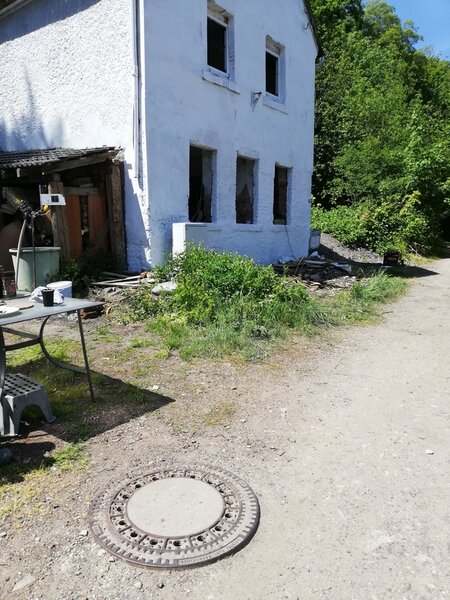 Germania Casa P+1+m cu 505 mp Teren, oras mare, toate facilitatile