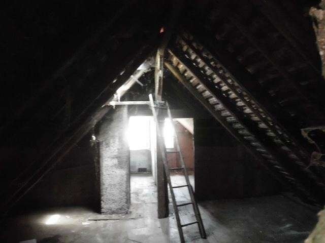 Germania Casa P+1+m cu 505 mp Teren, oras mare, toate facilitatile