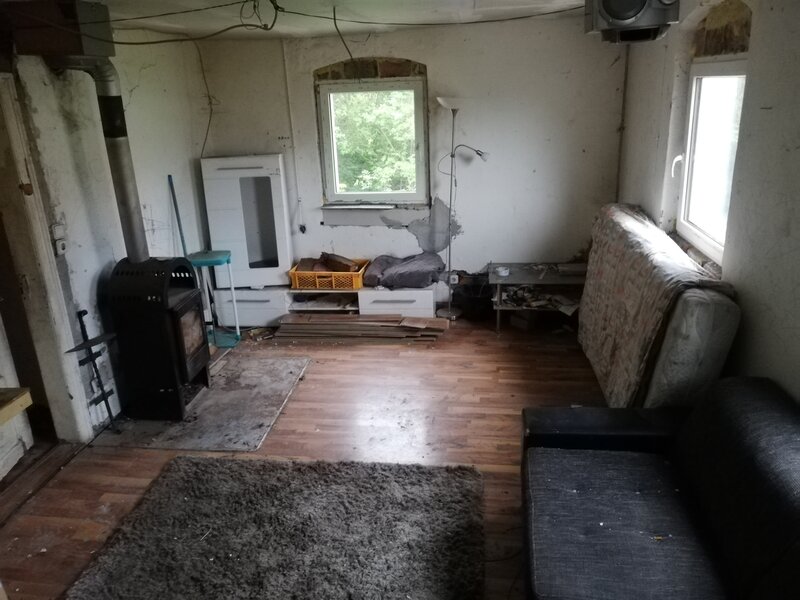 Germania Casa P+1+m cu 505 mp Teren, oras mare, toate facilitatile