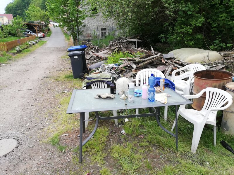 Germania Casa P+1+m cu 505 mp Teren, oras mare, toate facilitatile